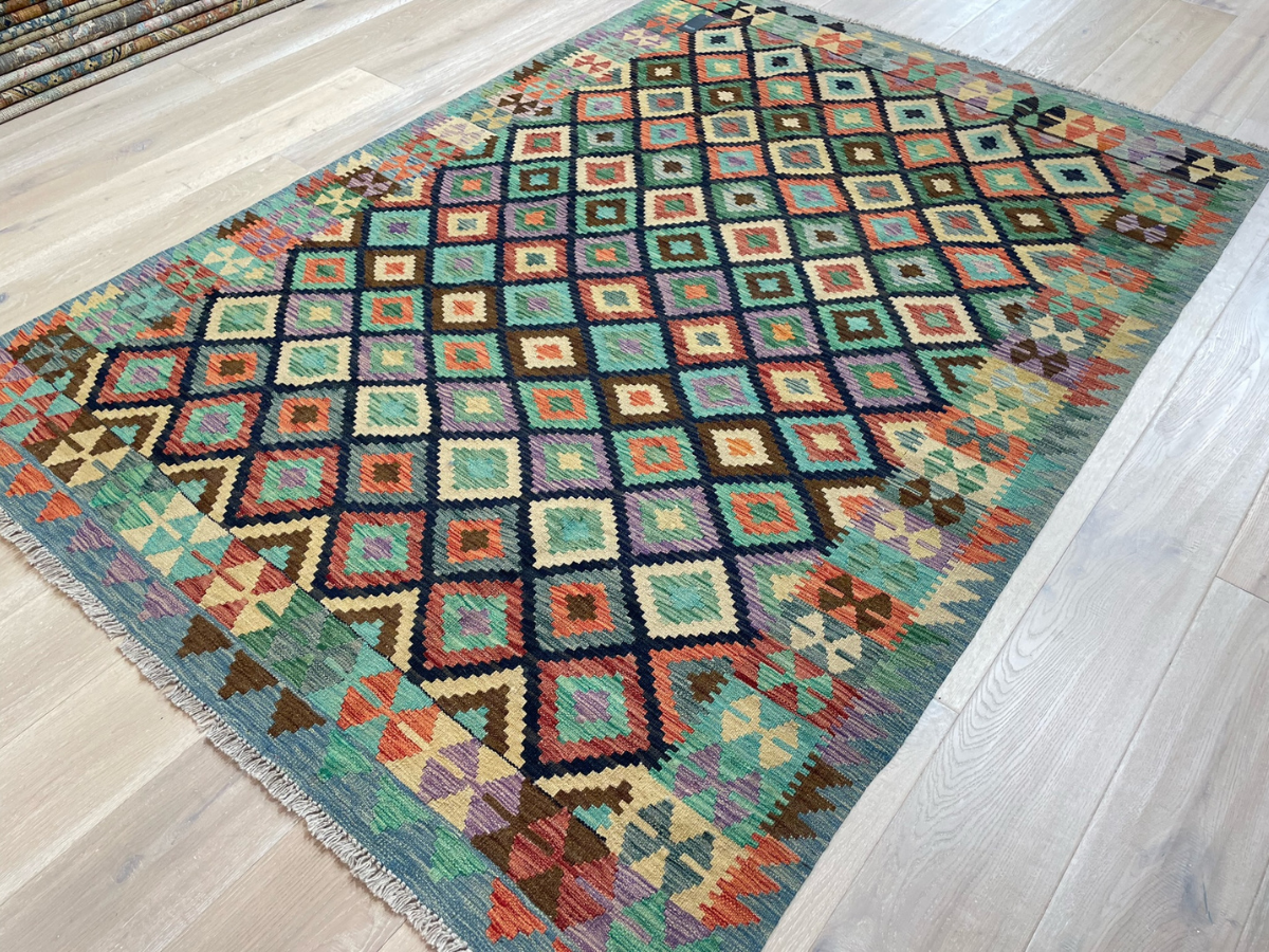 Kundoz Kilim Rug