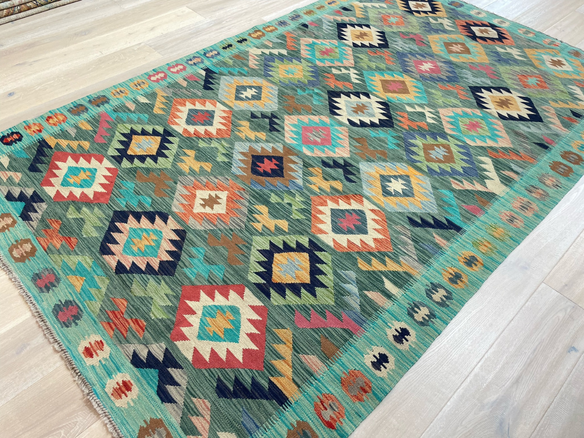 Kundoz Kilim Rug