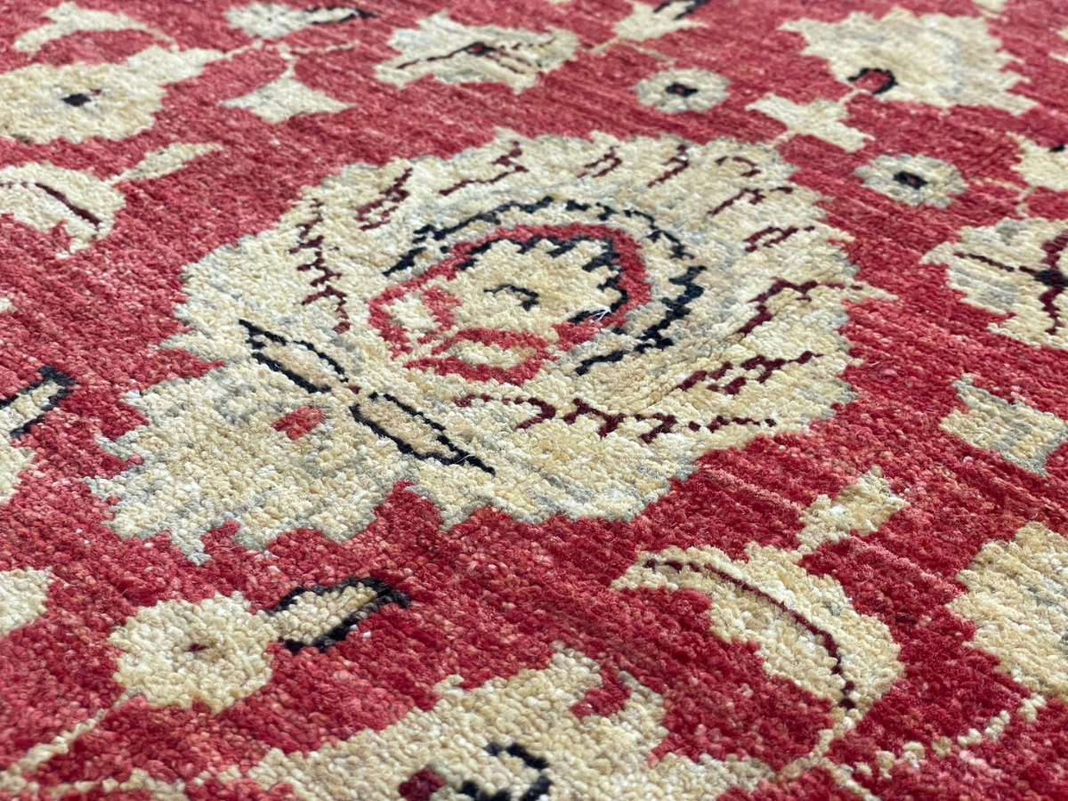 Fine Ferahagn Rug
