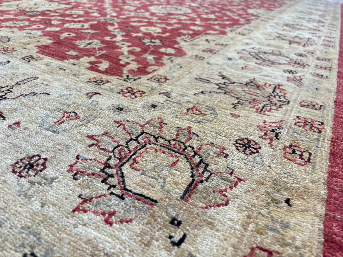 Fine Ferahagn Rug