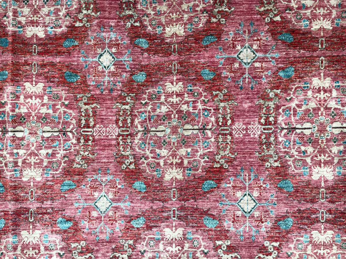 Large Fine Sultanabad Carpet