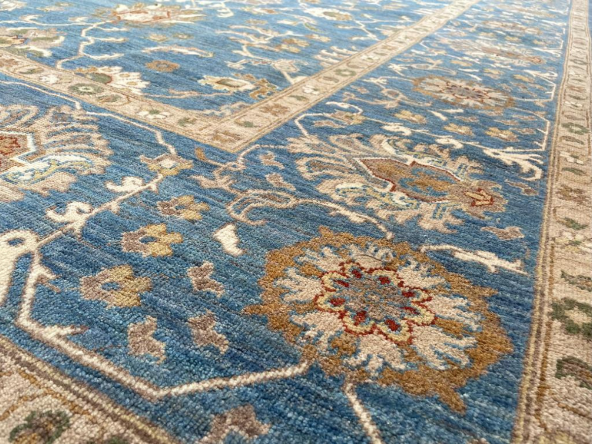 Large Fine Sultanabad Rug