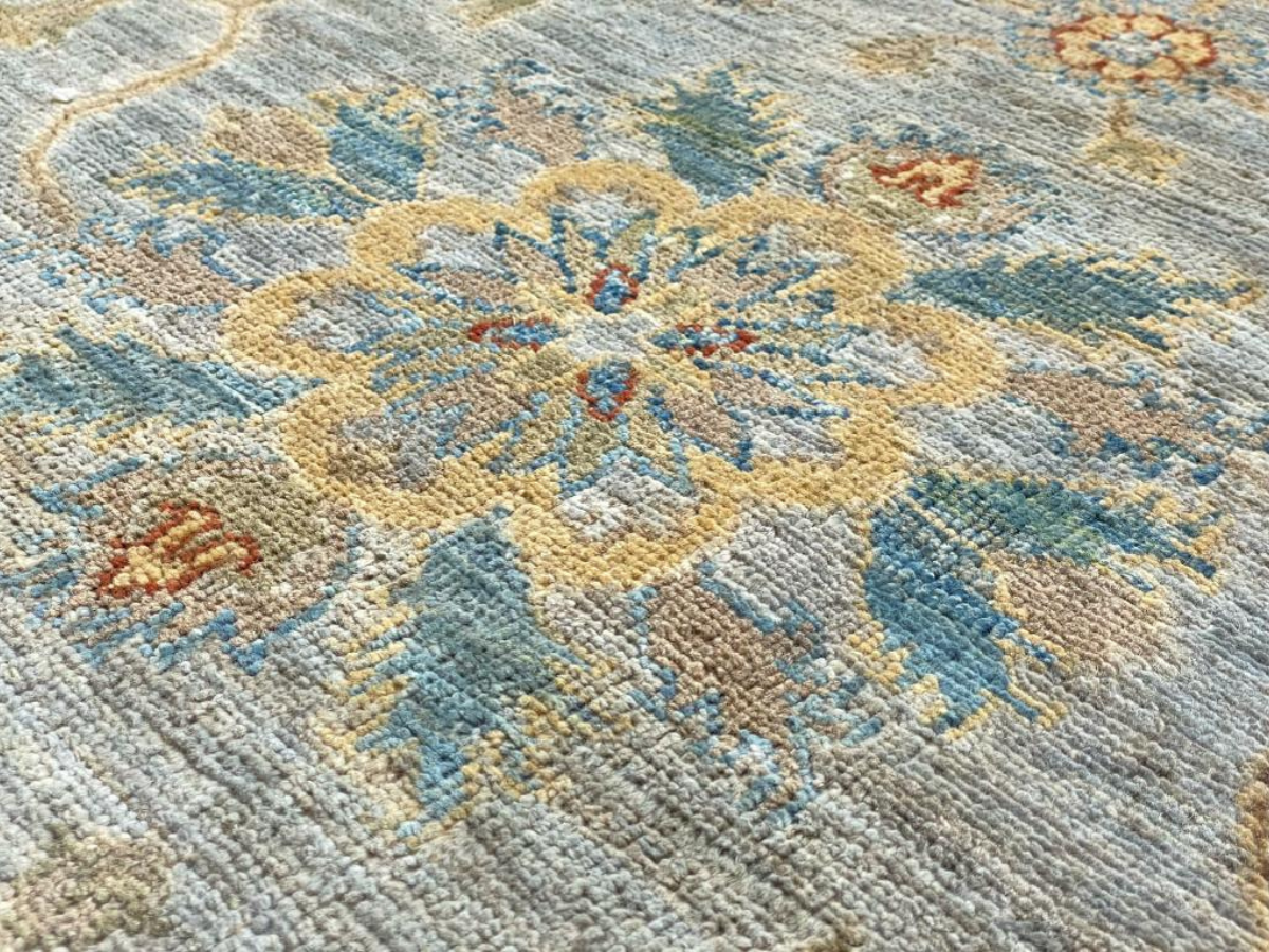 Large Fine Sultanabad Rug