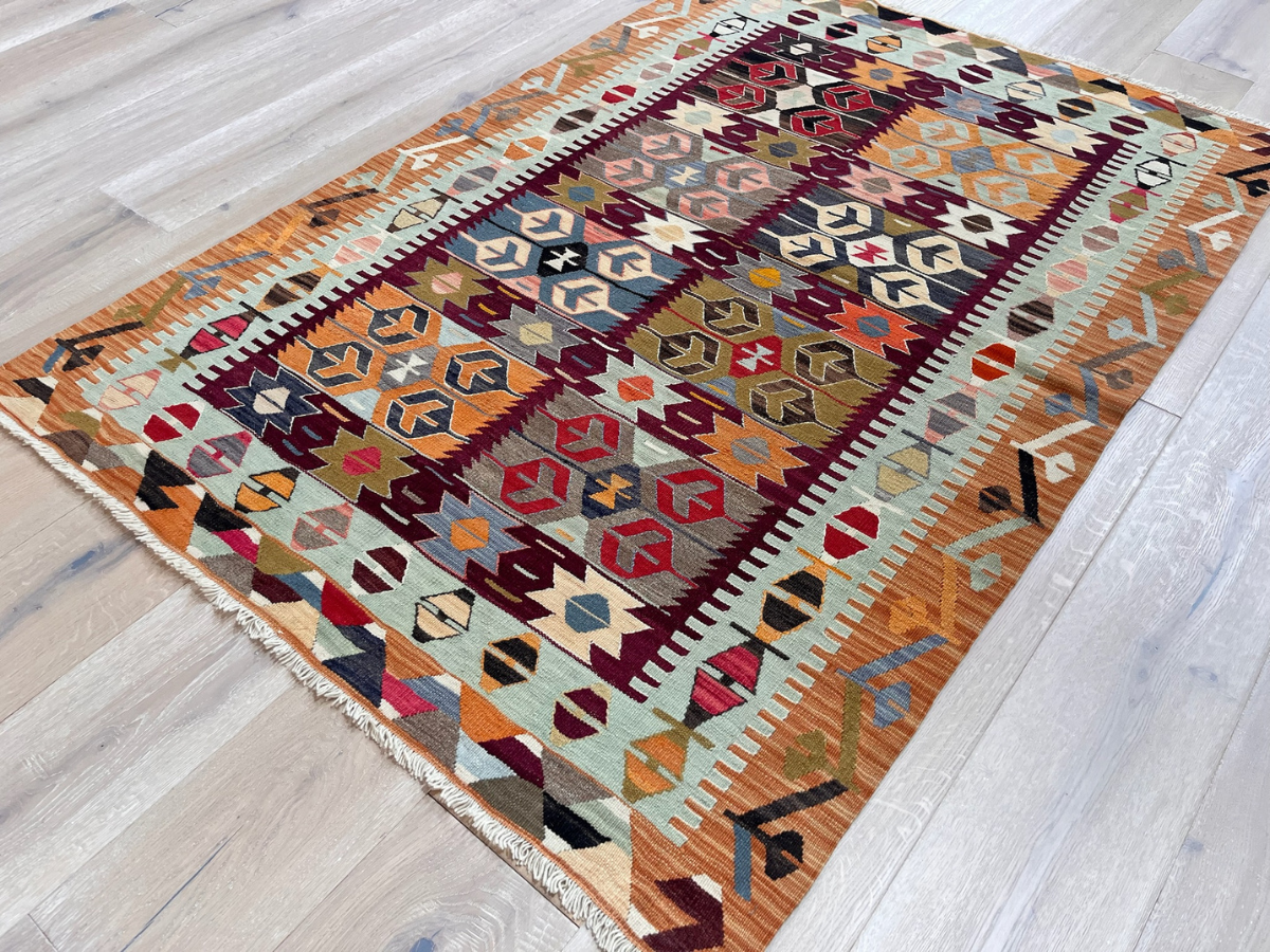 Vintage Yarn Kilim Rug