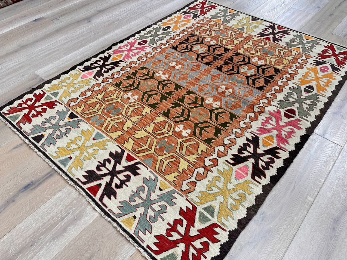 Vintage Yarn Kilim Rug