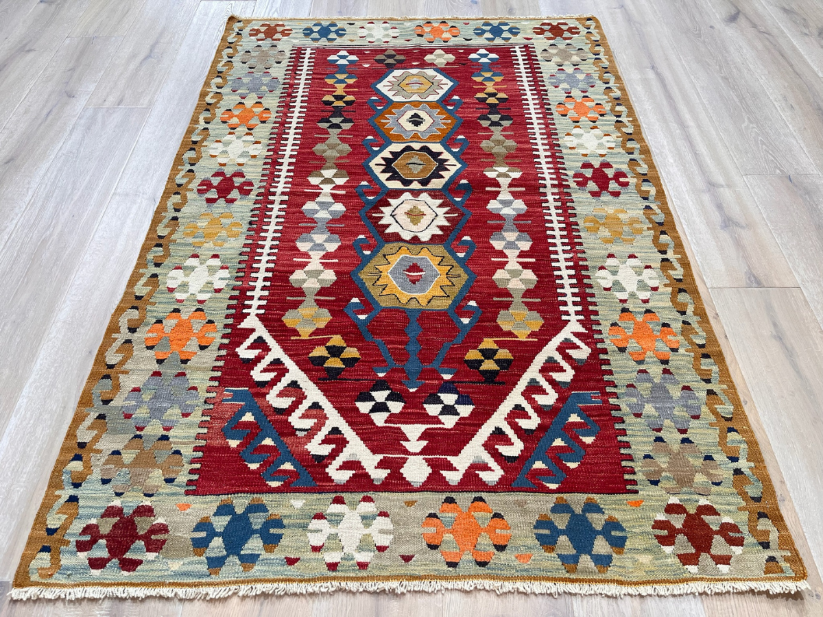 Vintage Yarn Kilim Rug