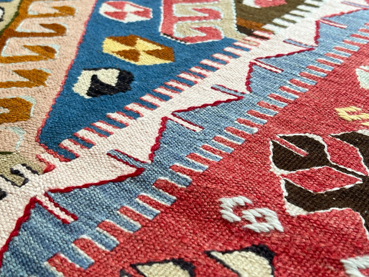 Vintage Yarn Kilim Rug