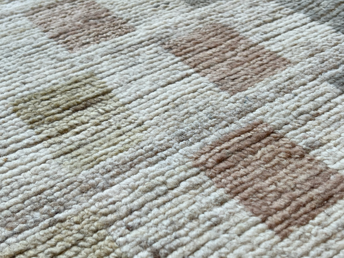 Large Chokla Linen Rug