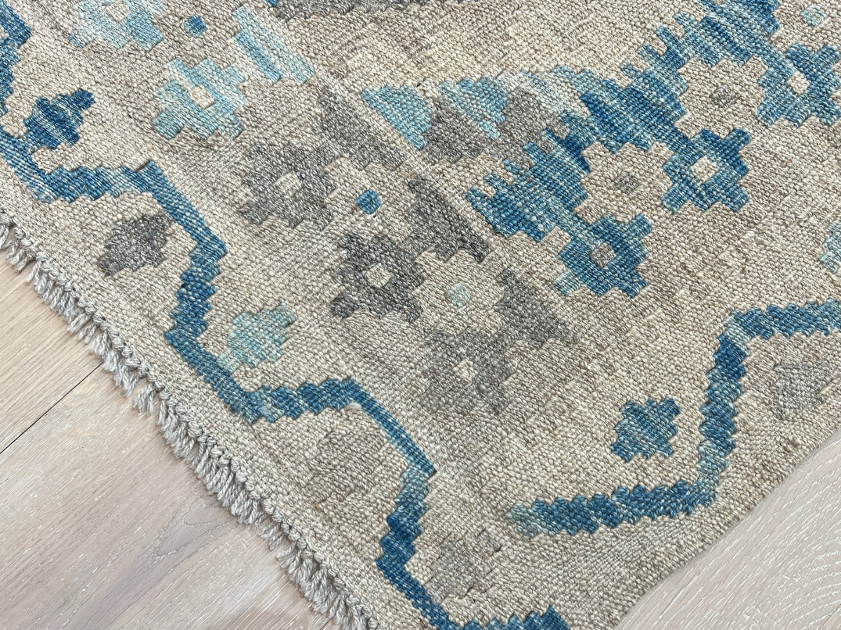 Kundoz Kilim Rug