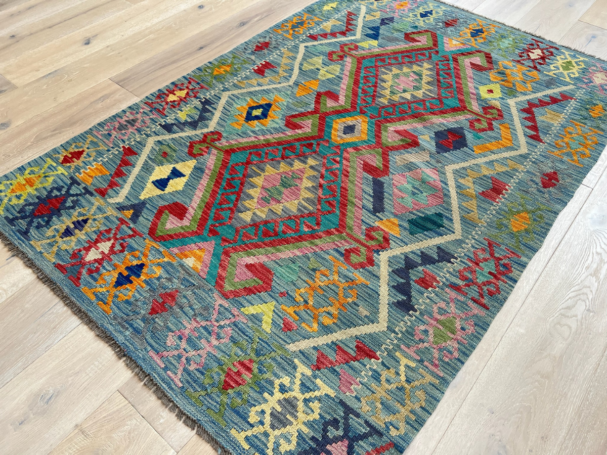 Kundoz Kilim Rug