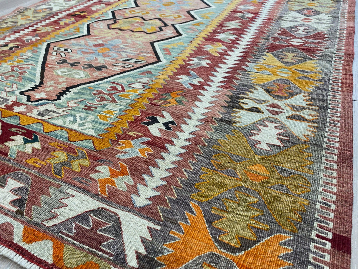 Vintage Yarn Kilim Rug