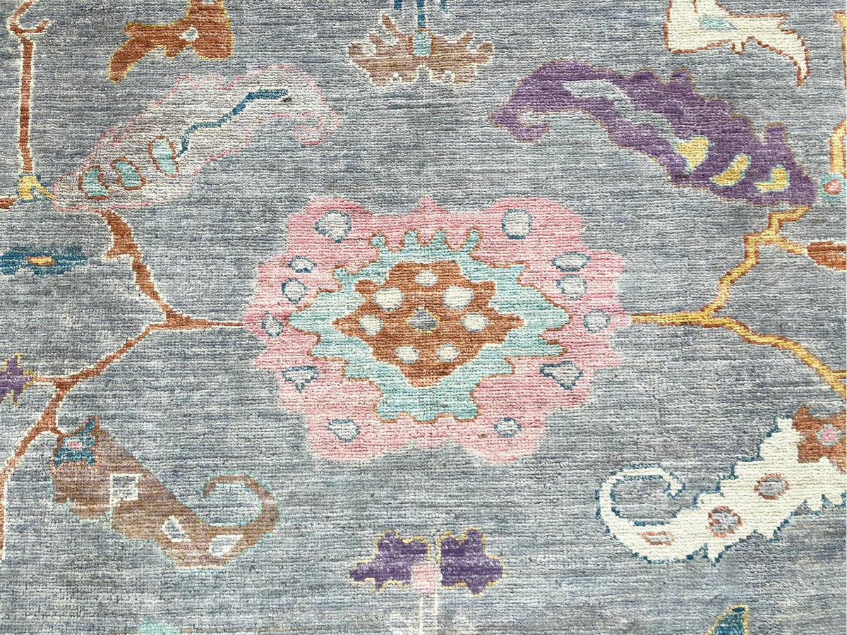 Oushak Carpet