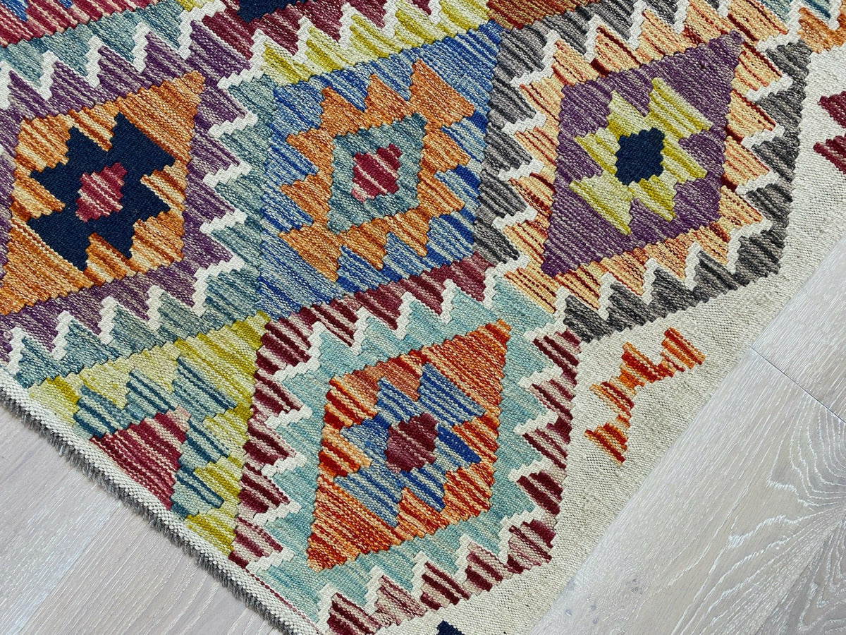 Kundoz Kilim Rug
