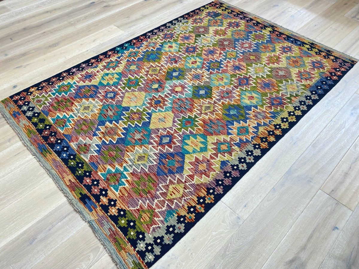 Kundoz Kilim Rug
