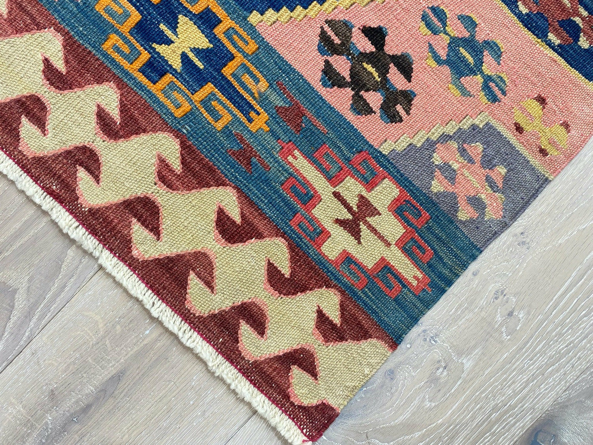 Vintage Yarn Kilim Rug