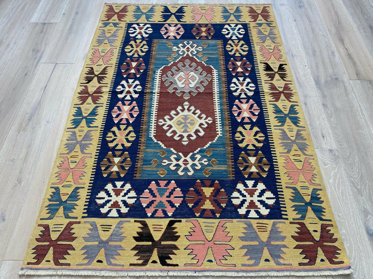 Vintage Yarn Kilim Rug