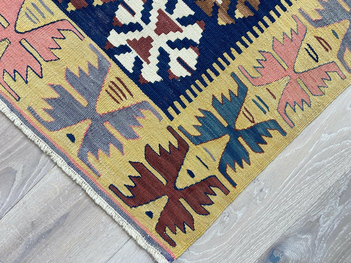 Vintage Yarn Kilim Rug