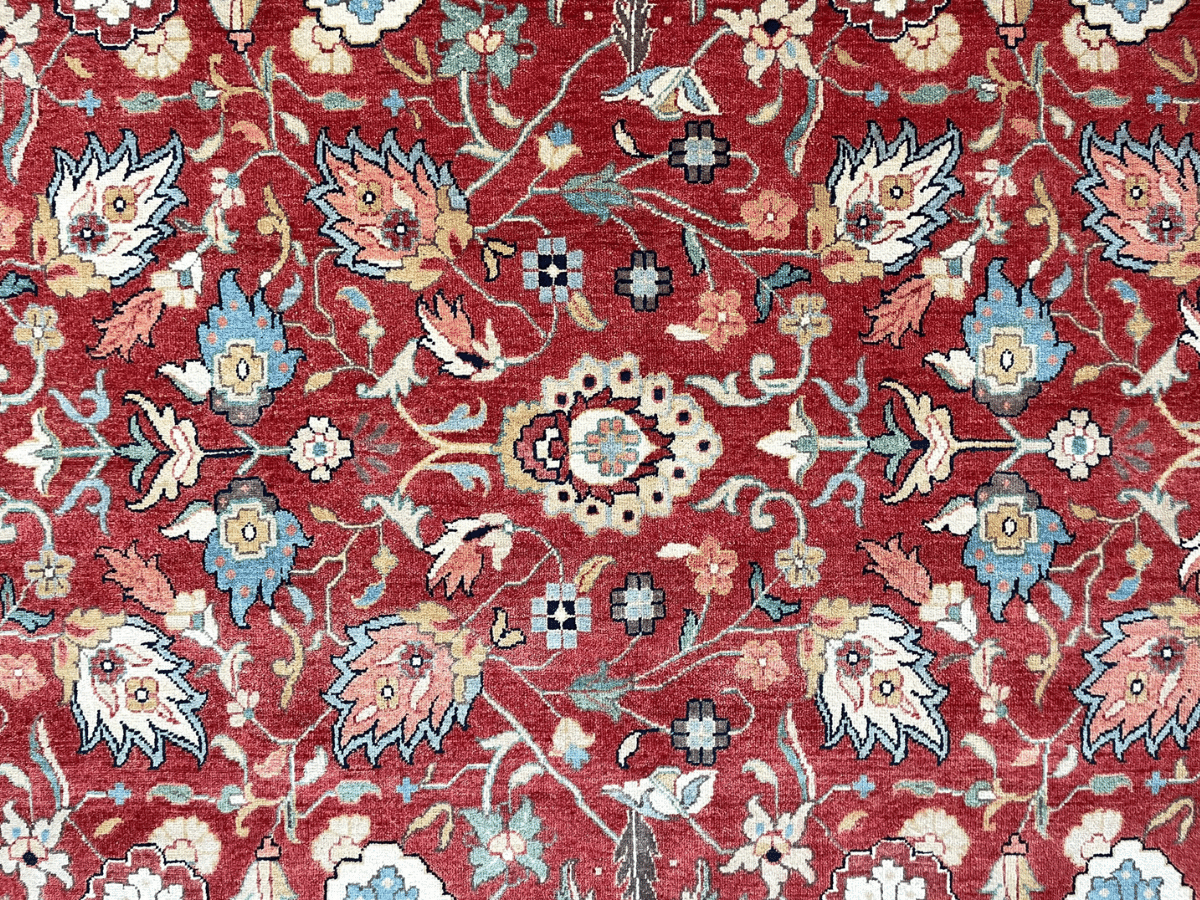 Large Classic Bhadohi Rug