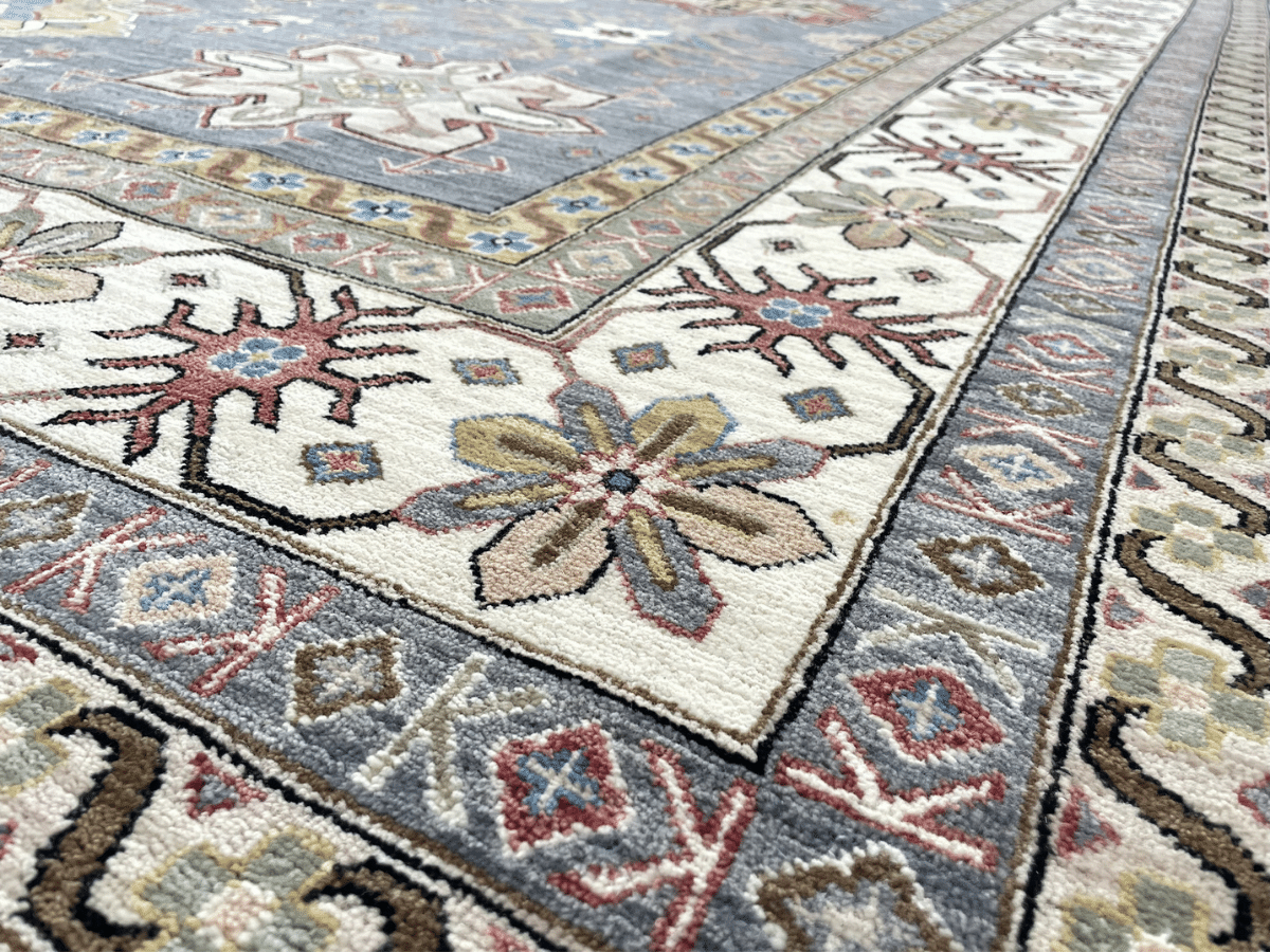 Large Classic Agra Rug