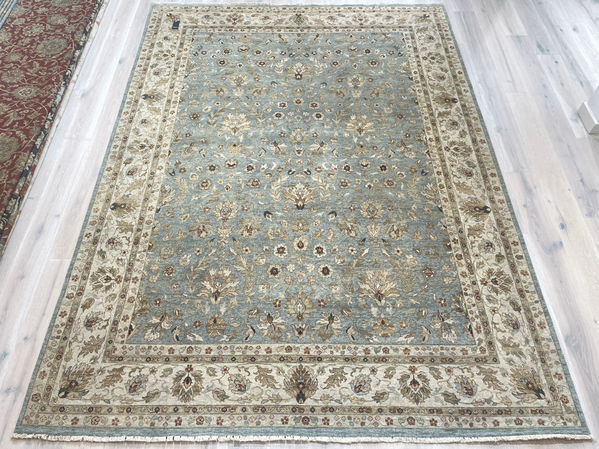 Large Classic Bhadohi Rug