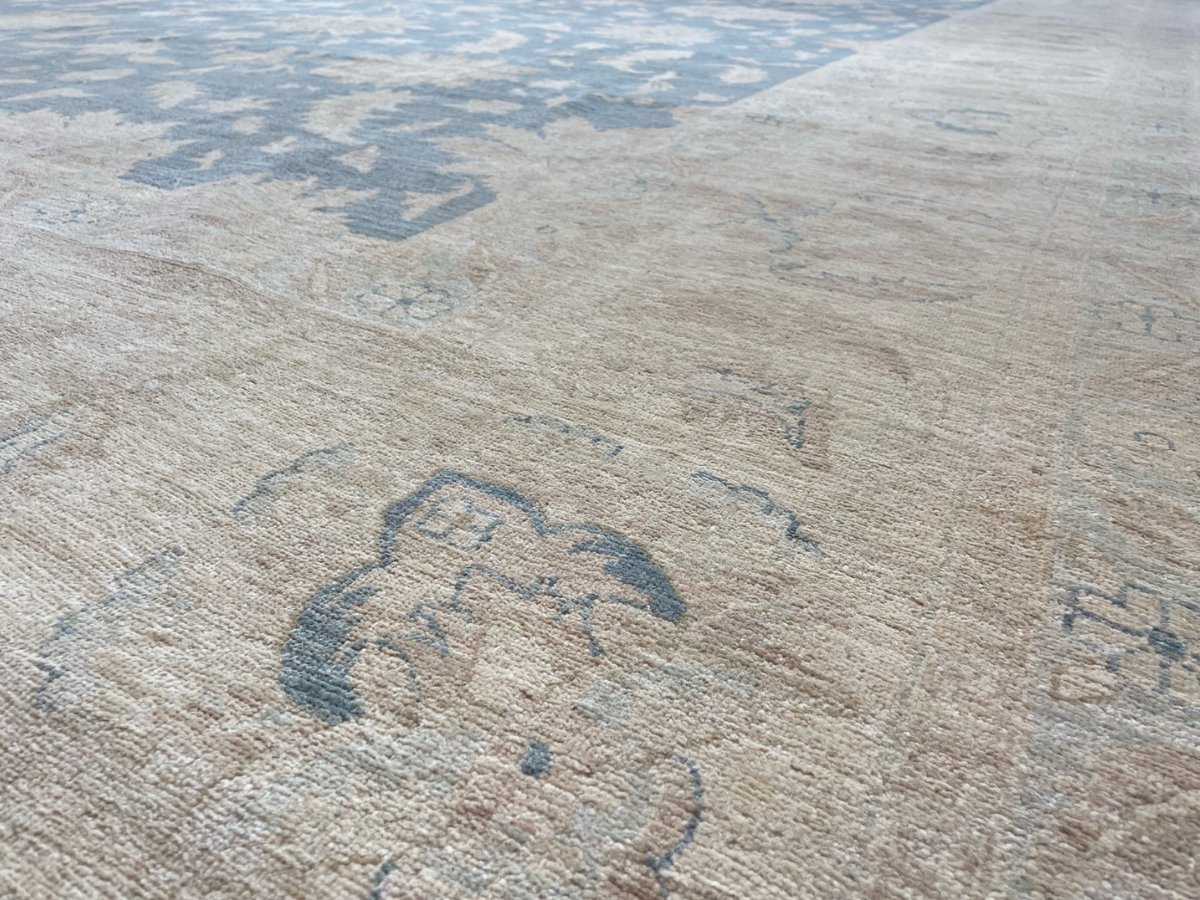 Large Fine Sultanabad Rug