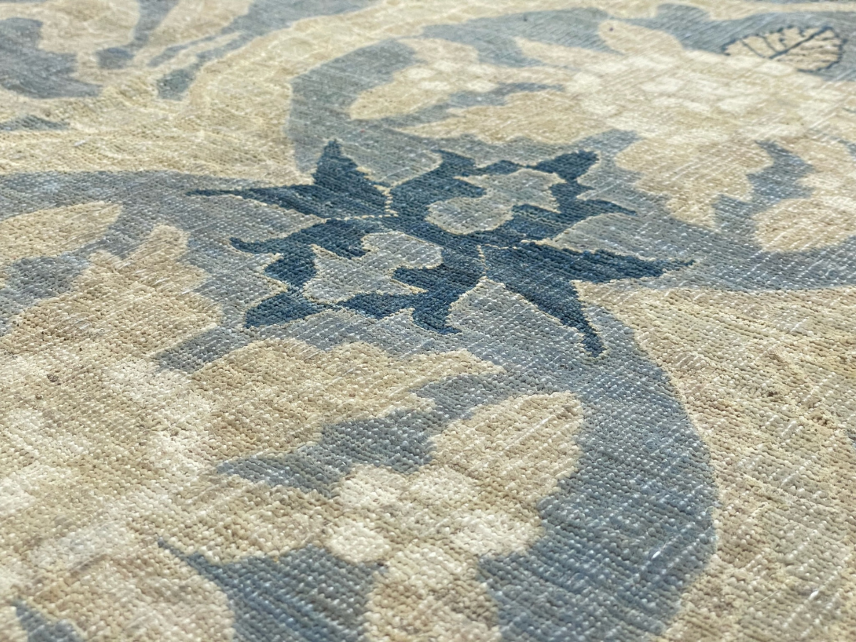 Large Classic Sultanabad Rug