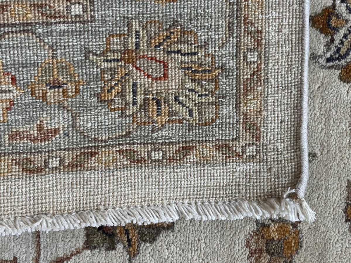 Classic Agra Runner