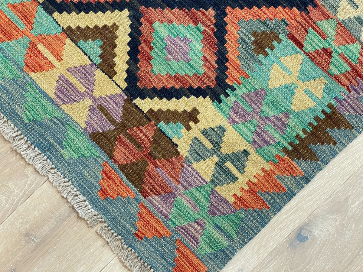 Kundoz Kilim Rug