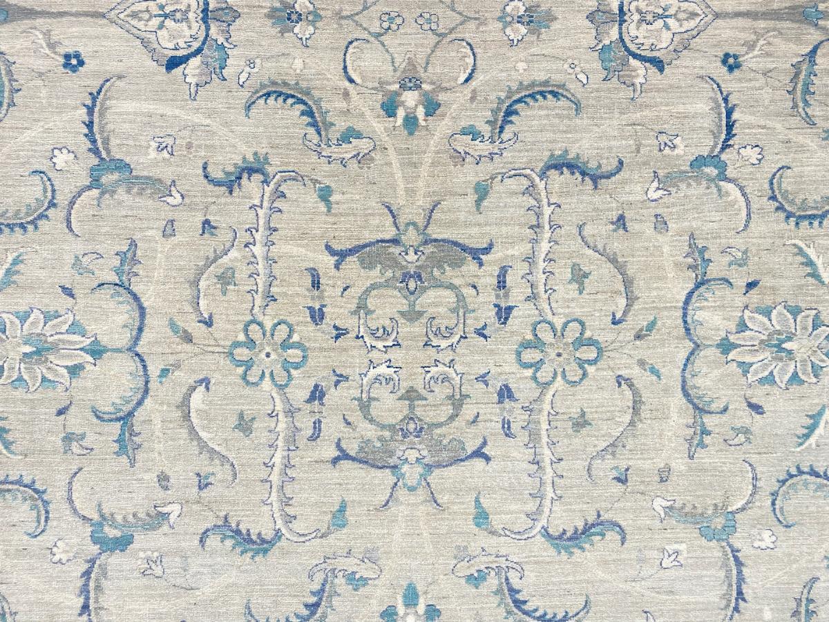 Large Fine Sultanabad Rug