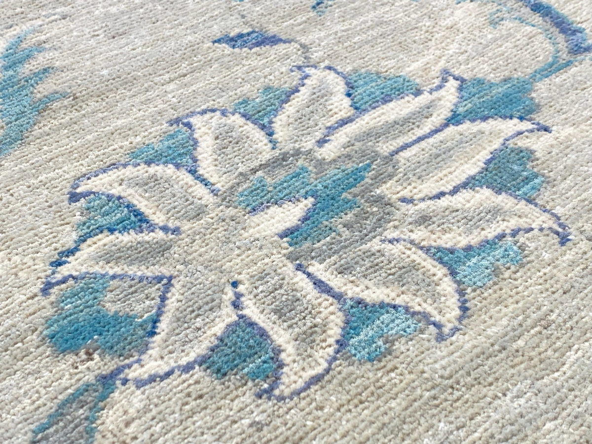 Large Fine Sultanabad Rug