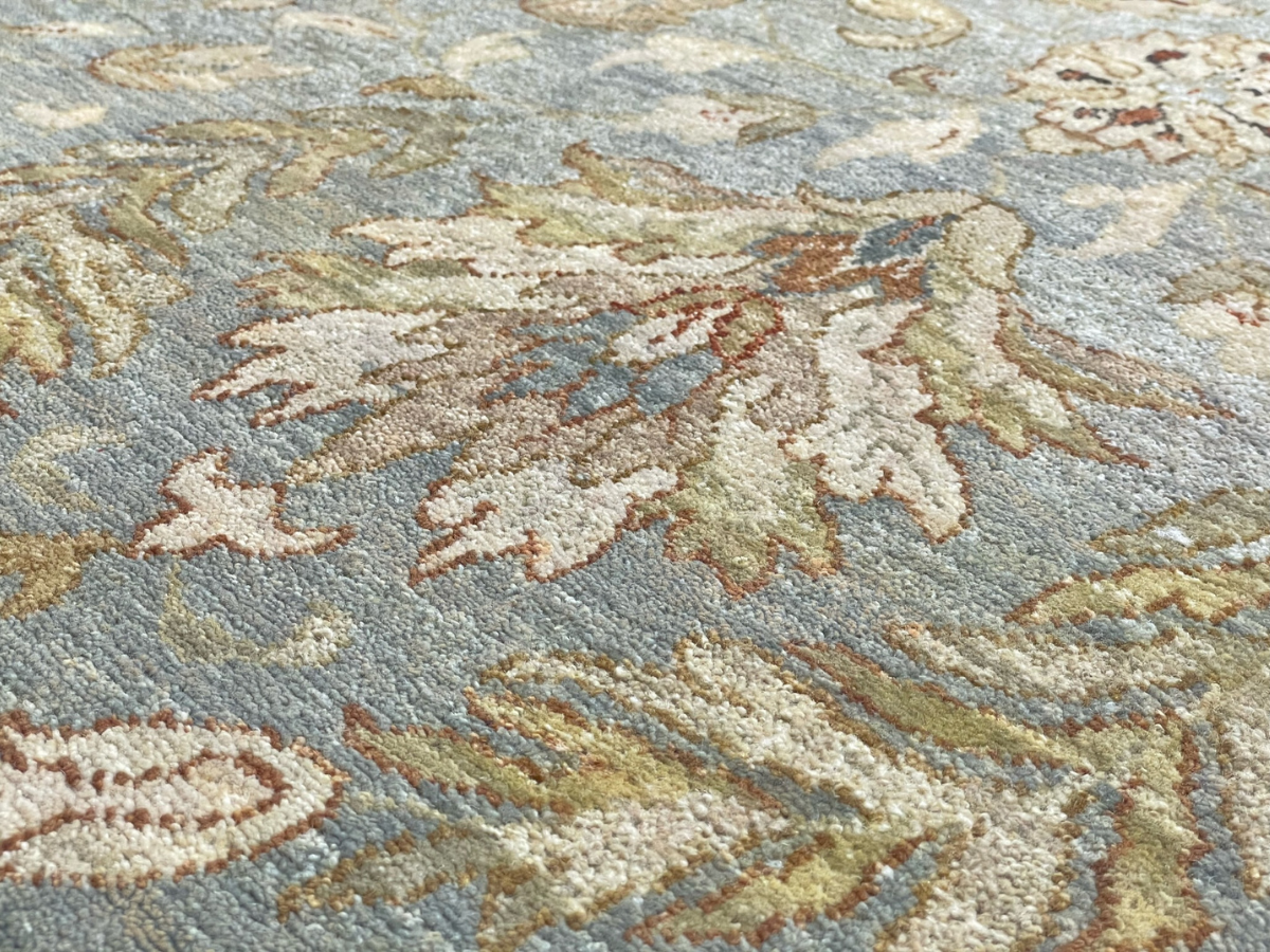 Large Classic Bhadohi Rug