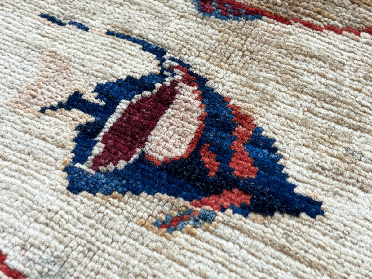 Fine Aryana Rug