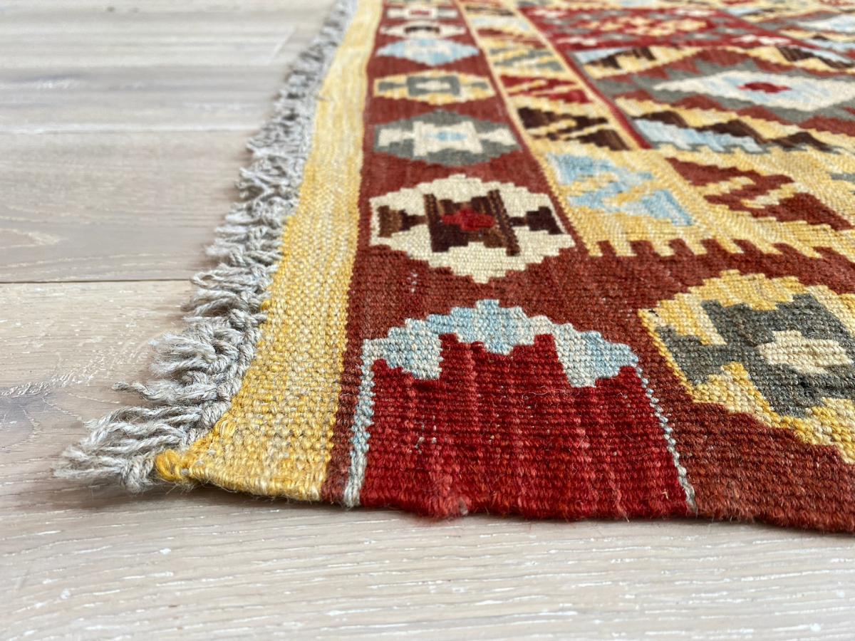 Kundoz Kilim Rug