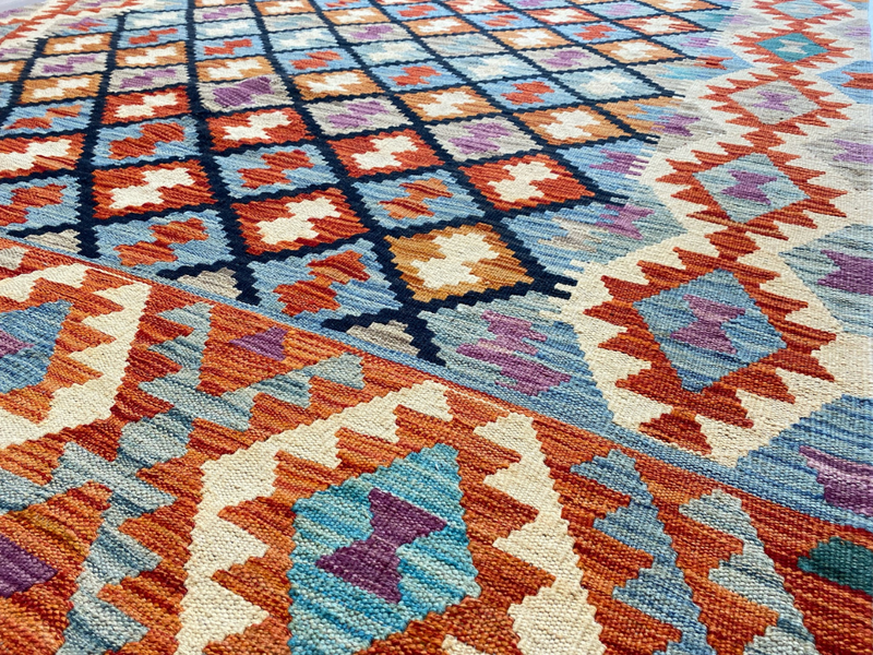 Kundoz Kilim Rug