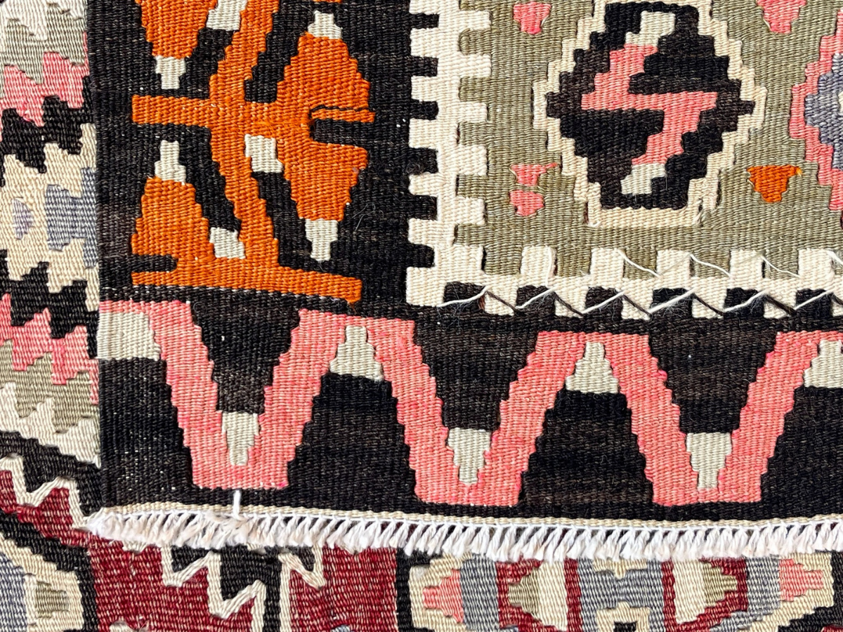 Alasehir Kilim Rug