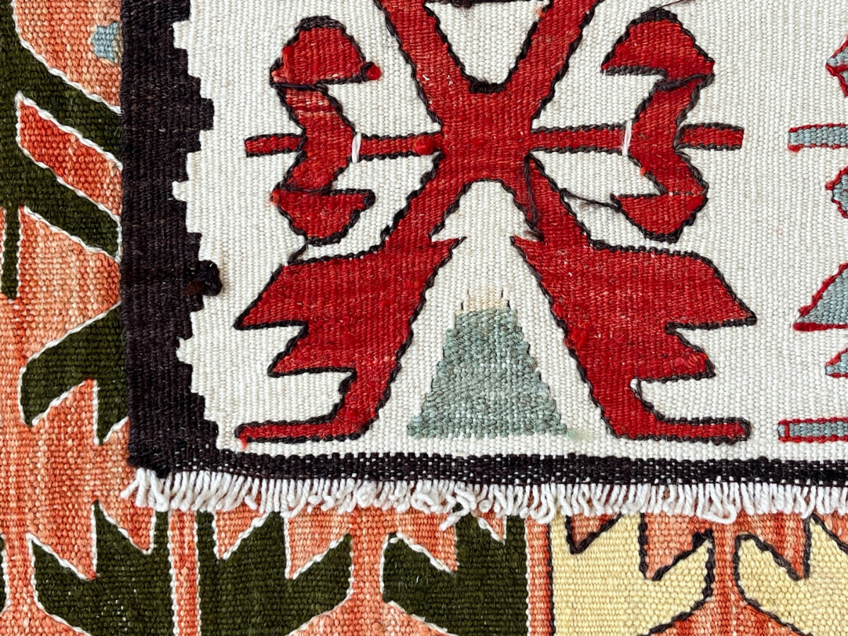 Vintage Yarn Kilim Rug