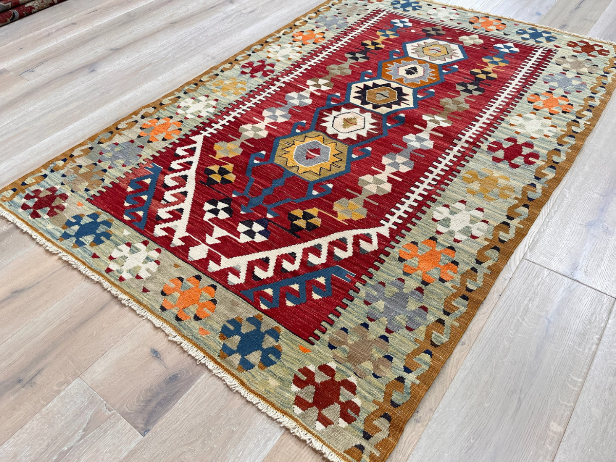 Vintage Yarn Kilim Rug