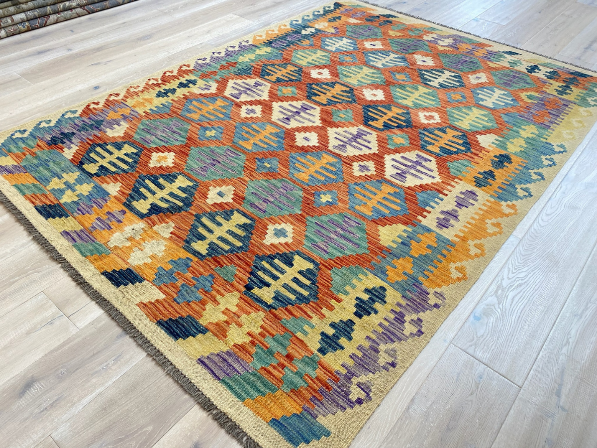 Kundoz Kilim Rug