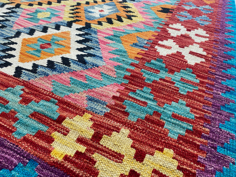 Kundoz Kilim Rug