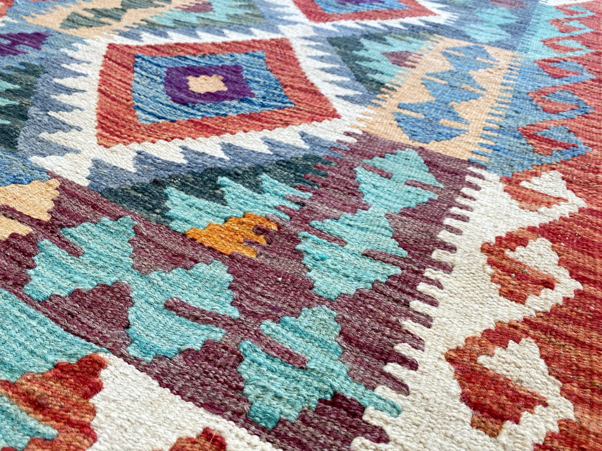 Kundoz Kilim Rug