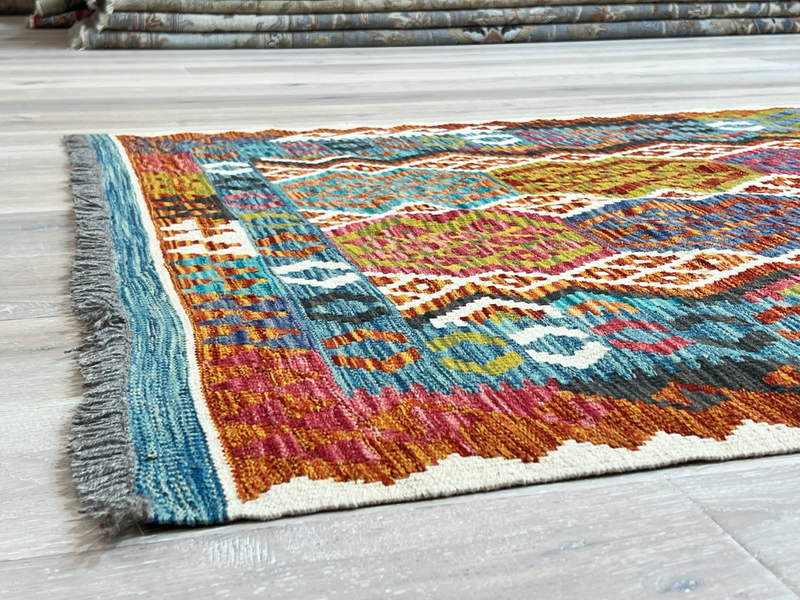 Kundoz Kilim Rug