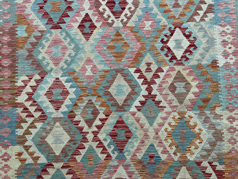 Kundoz Kilim Rug