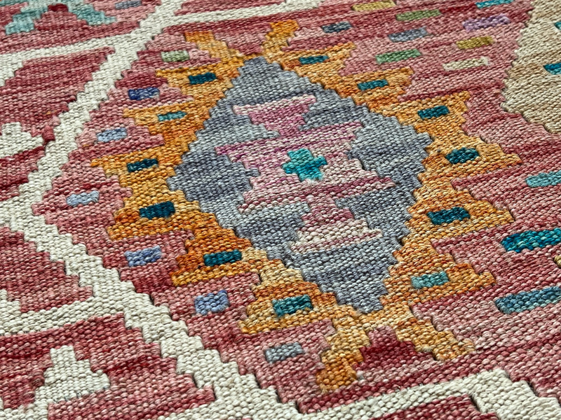 Kundoz Kilim Rug