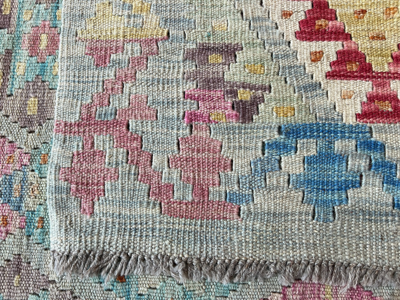 Kundoz Kilim Rug