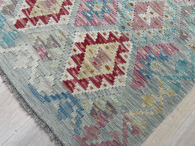 Kundoz Kilim Rug