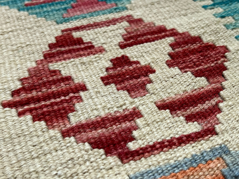 Kundoz Kilim Rug