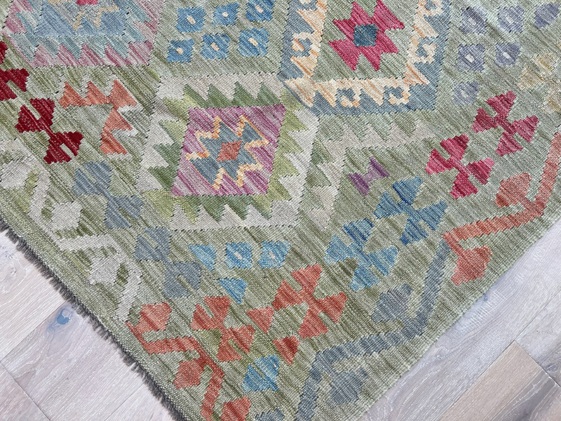 Kundoz Kilim Rug