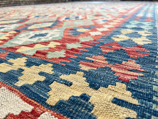 Kundoz Kilim Rug