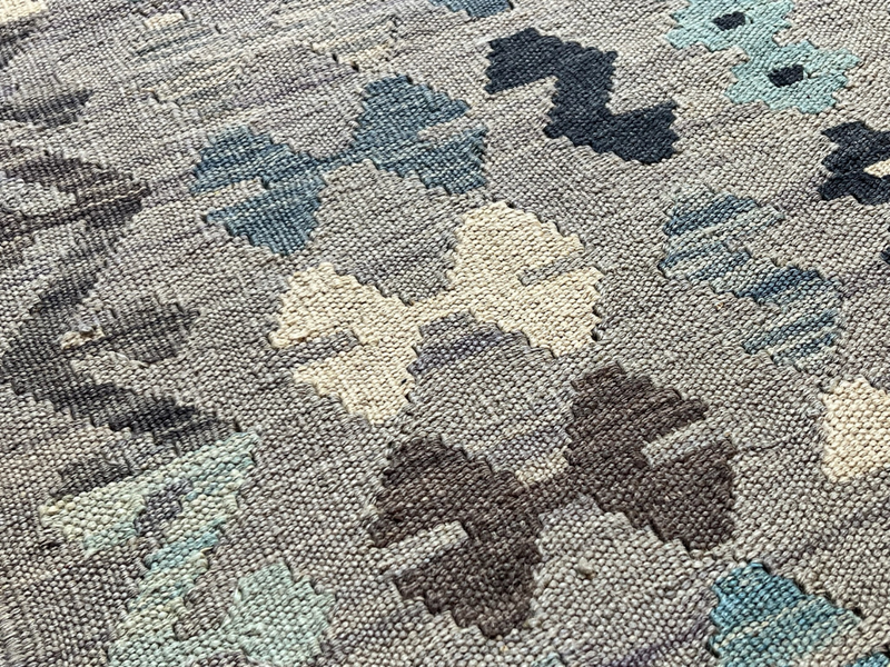 Kundoz Kilim Rug