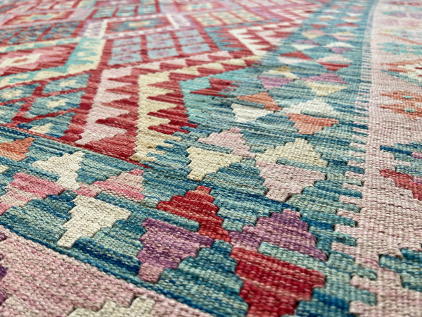 Kundoz Kilim Rug